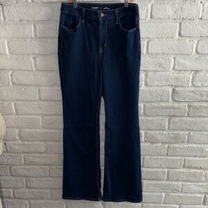 Old Navy Women’s High Rise Wow Flare Dark Blue Jeans Size 8